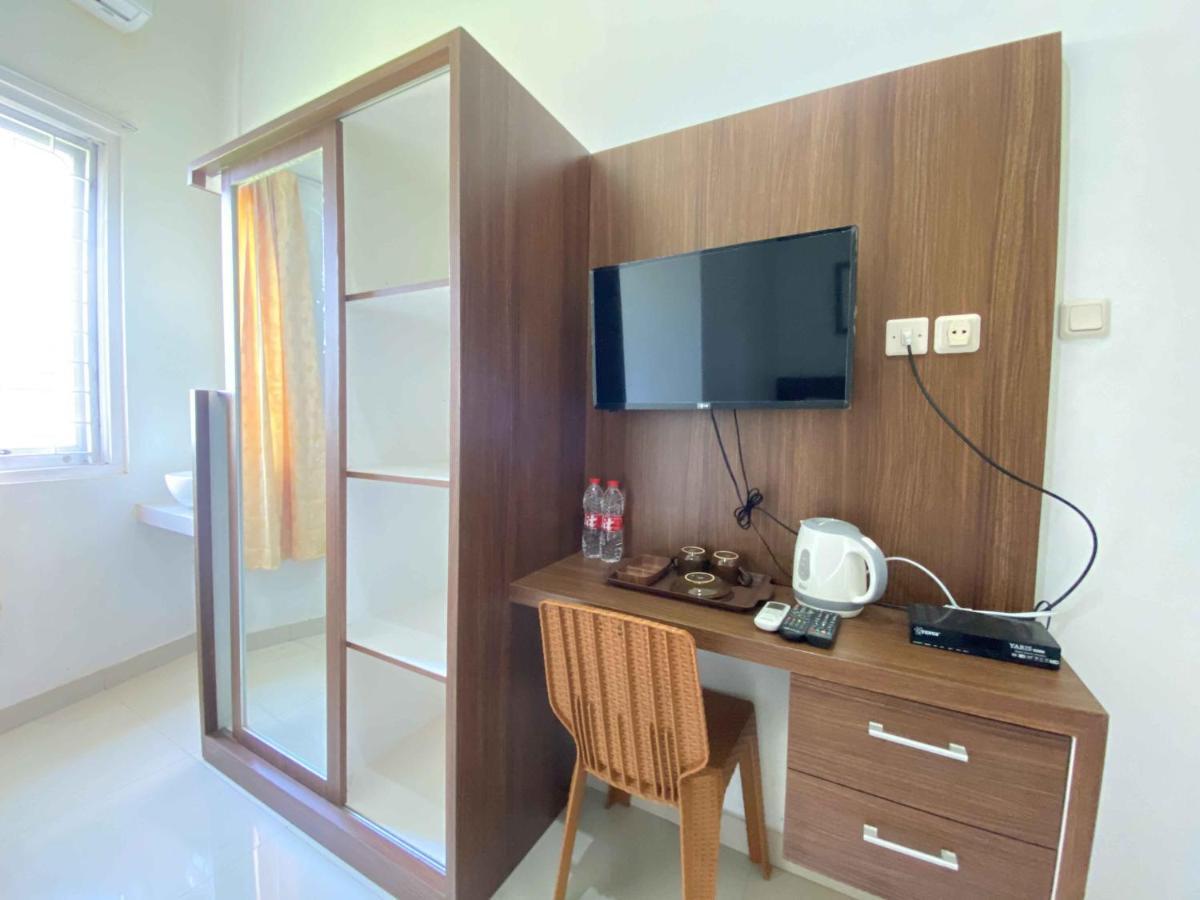 Ana Inn Ambarawa Mitra Reddoorz Semarang Exterior photo